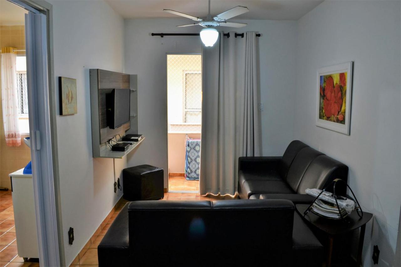 Apartamento Grande Cond. Raquel *
